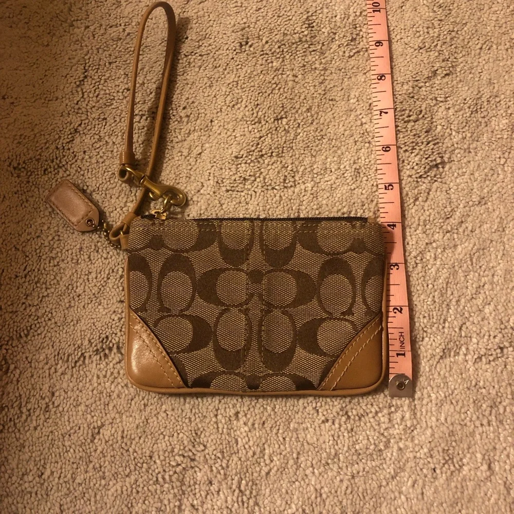 Coach Signature C Wristlet
